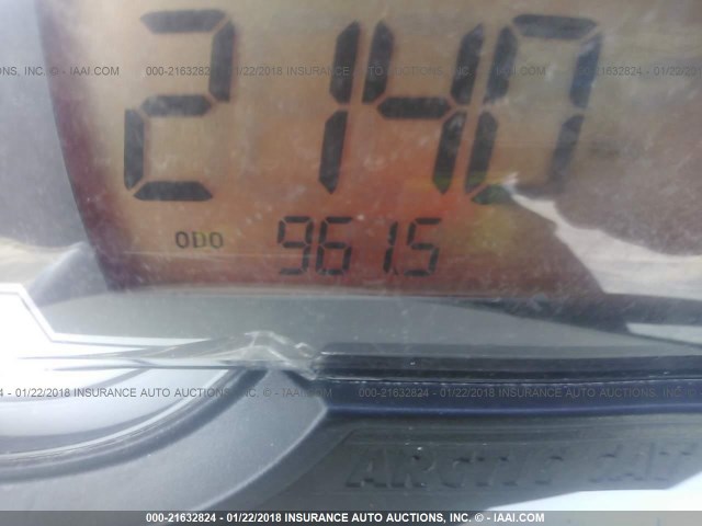 4UF11SNW6BT105520 - 2011 ARCTIC CAT SNOWMOBILE WHITE photo 7