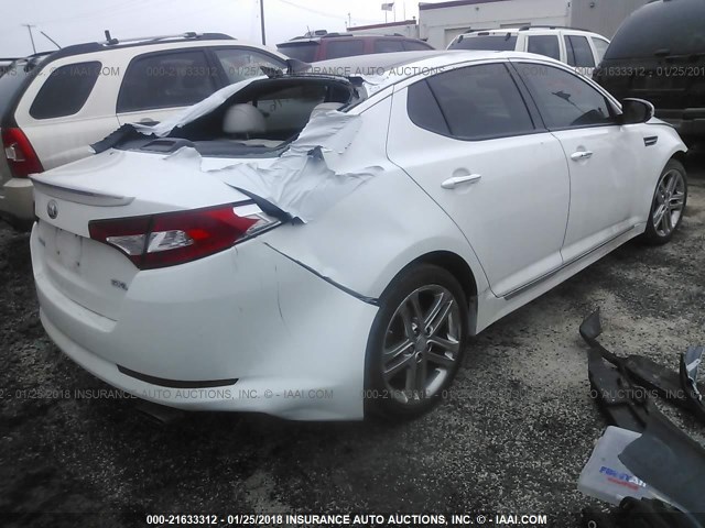 5XXGR4A60DG233749 - 2013 KIA OPTIMA SX WHITE photo 4