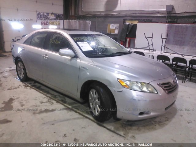 4T1BB46K78U031104 - 2008 TOYOTA CAMRY HYBRID SILVER photo 1