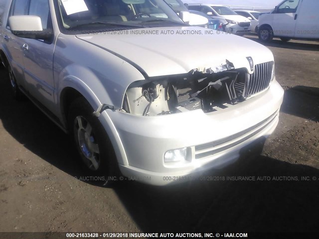 5LMFU28566LJ12067 - 2006 LINCOLN NAVIGATOR WHITE photo 6