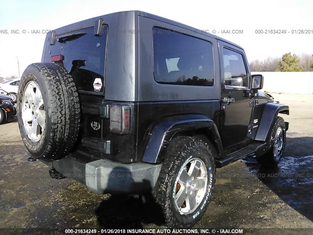 1J4FA54199L774633 - 2009 JEEP WRANGLER SAHARA BLACK photo 4