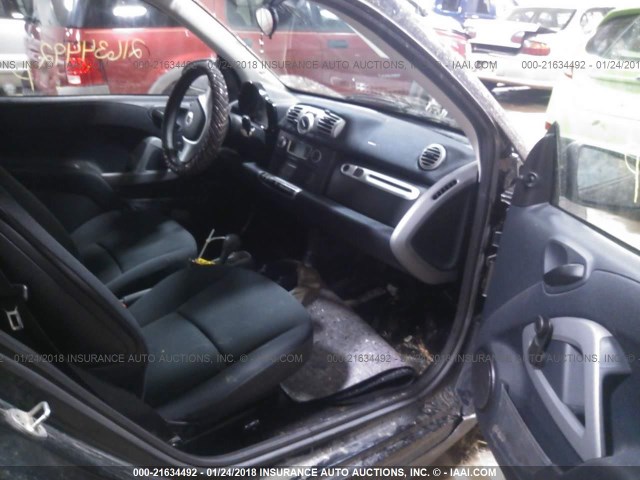 WMEEJ3BA7DK627901 - 2013 SMART FORTWO PURE/PASSION BLACK photo 5
