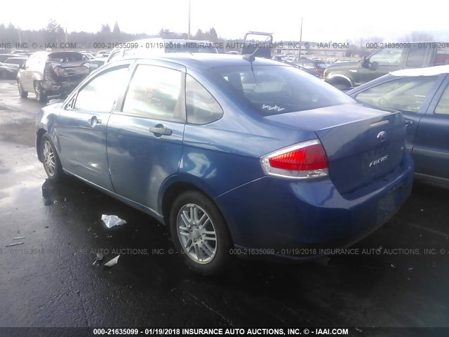 1FAHP35N78W155440 - 2008 FORD FOCUS SE/SEL/SES BLUE photo 3