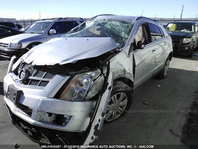 3GYFNGEY7AS508179 - 2010 CADILLAC SRX SILVER photo 2