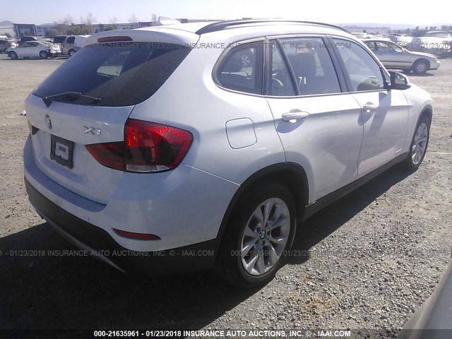 WBAVL1C51EVY17608 - 2014 BMW X1 XDRIVE28I WHITE photo 4
