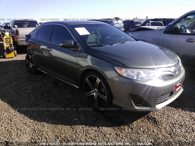 4T1BF1FK8CU628547 - 2012 TOYOTA CAMRY SE/LE/XLE GRAY photo 1