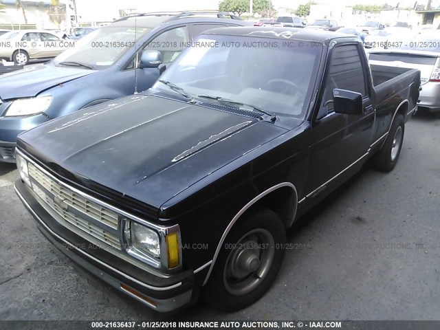 1GCCS14Z5N8156369 - 1992 CHEVROLET S TRUCK S10 BLACK photo 2