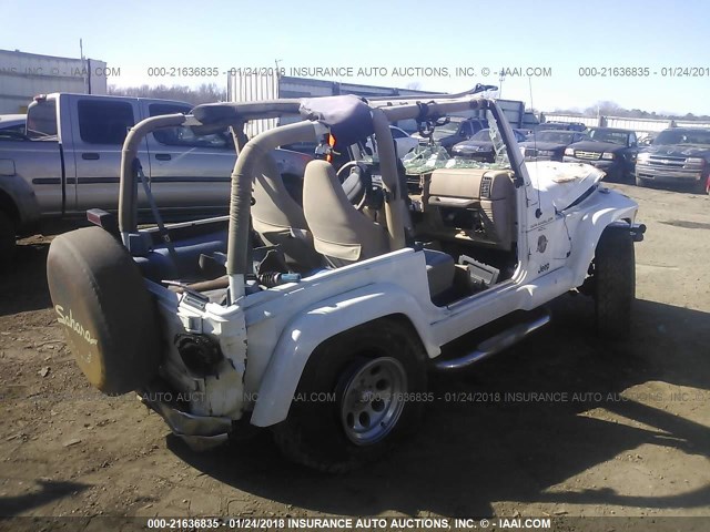 1J4FA59S6YP711420 - 2000 JEEP WRANGLER / TJ SAHARA WHITE photo 4