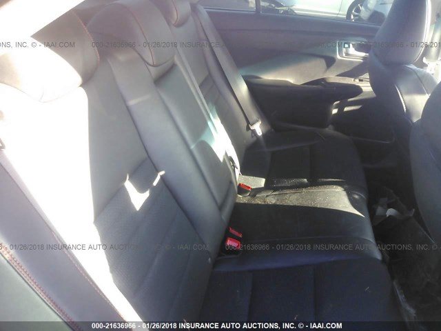 4T1BF1FK7HU766362 - 2017 TOYOTA CAMRY LE/XLE/SE/XSE Schwarz Foto 8