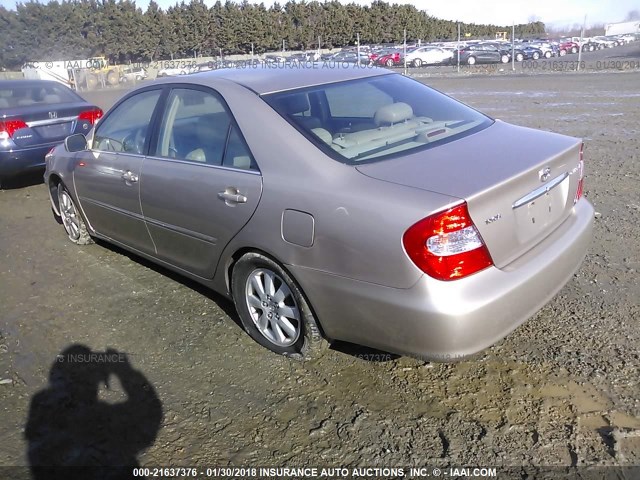 4T1BE30KX4U801316 - 2004 TOYOTA CAMRY LE/XLE/SE ბეჟი ფოტო 3