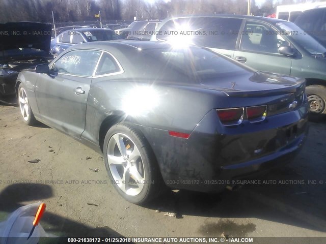 2G1FJ1EJ2D9138089 - 2013 CHEVROLET CAMARO SS Gris foto 3