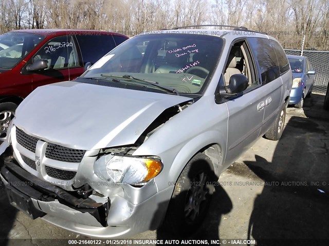 2B4GP74L72R784108 - 2002 DODGE GRAND CARAVAN EX SILVER photo 2