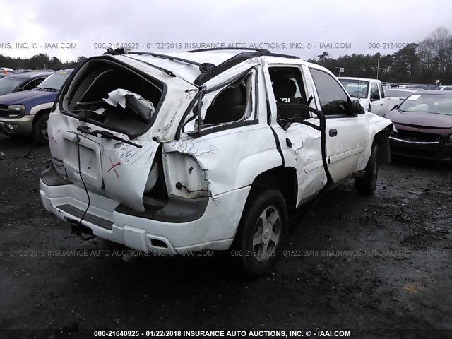 1GNDS13S062295572 - 2006 CHEVROLET TRAILBLAZER LS/LT WHITE photo 4