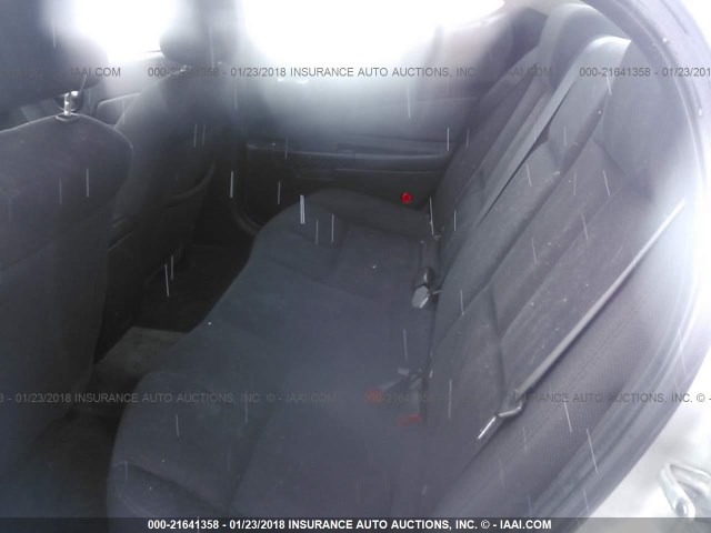 2G2WP552761260510 - 2006 PONTIAC GRAND PRIX SILVER photo 8