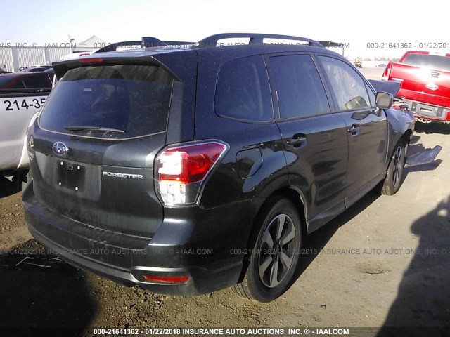 JF2SJAGC9JH473444 - 2018 SUBARU FORESTER 2.5I PREMIUM GRAY photo 4