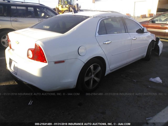 1G1ZC5E02CF384748 - 2012 CHEVROLET MALIBU 1LT 白色 照片 4