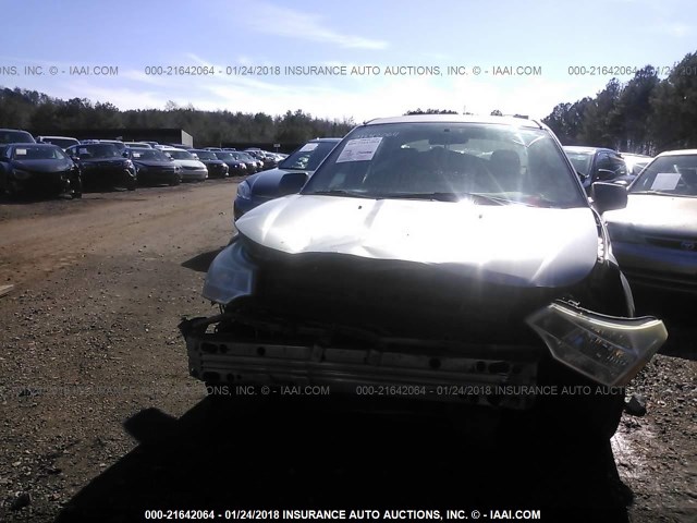 1FAHP35N68W176697 - 2008 FORD FOCUS SE/SEL/SES SILVER photo 6