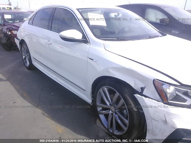 1VWDT7A38HC083811 - 2017 VOLKSWAGEN PASSAT R-LINE Ağ foto 6