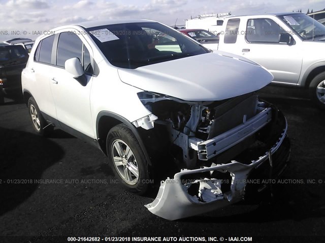 KL7CJNSB9HB203245 - 2017 CHEVROLET TRAX LS WHITE photo 1