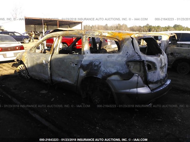 5GAER23768J195786 - 2008 BUICK ENCLAVE CXL SILVER photo 3