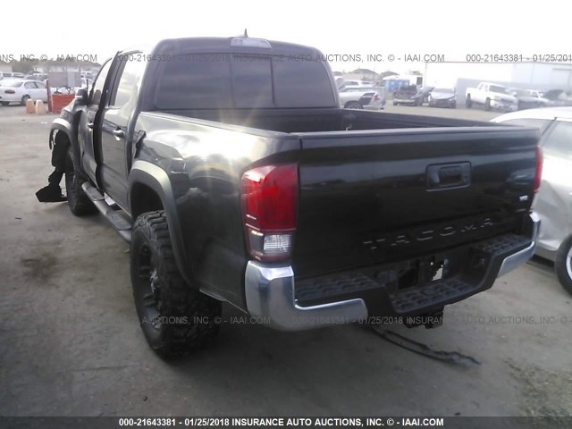 5TFCZ5AN7GX004445 - 2016 TOYOTA TACOMA DBL CAB/SR/SR5/TRD SPT/OR BLACK photo 3