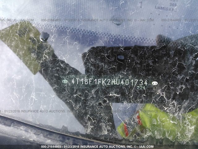 4T1BF1FK2HU401734 - 2017 TOYOTA CAMRY LE/XLE/SE/XSE Silber Foto 9