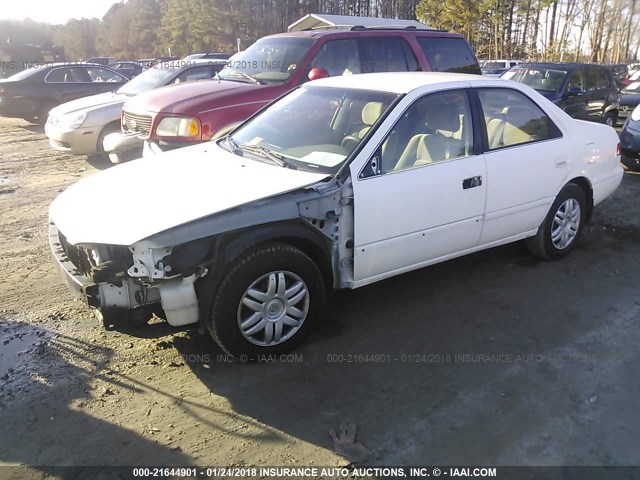 4T1BG22K21U867565 - 2001 TOYOTA CAMRY CE/LE/XLE 白色 照片 2