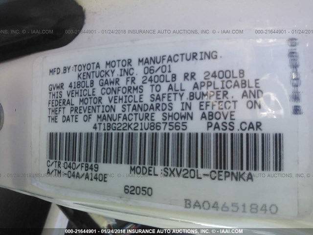 4T1BG22K21U867565 - 2001 TOYOTA CAMRY CE/LE/XLE 白色 照片 9