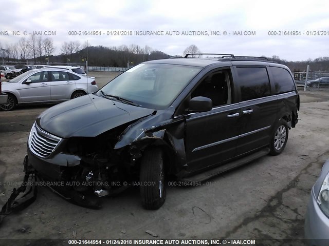 2C4RC1BG7FR565262 - 2015 CHRYSLER TOWN & COUNTRY TOURING GRAY photo 2