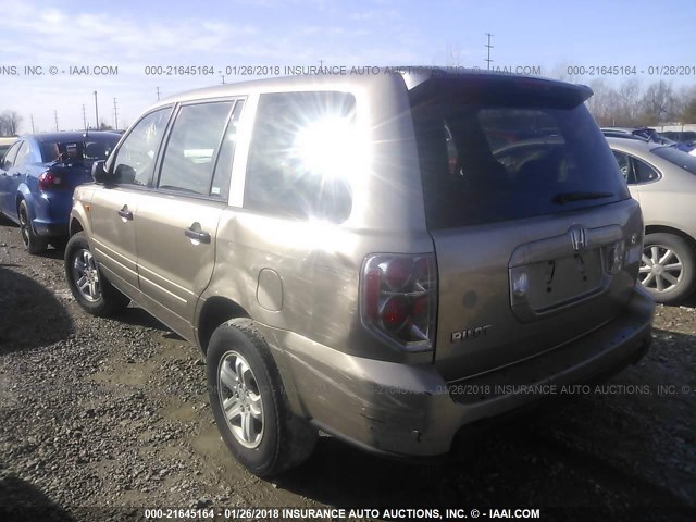 5FNYF28156B022029 - 2006 HONDA PILOT LX GOLD photo 3