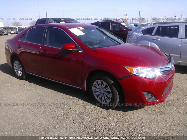 4T4BF1FK3CR179588 - 2012 TOYOTA CAMRY SE/LE/XLE RED photo 1