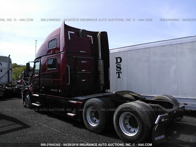 4V4NC9GH97N443973 - 2007 VOLVO VN L MAROON photo 3