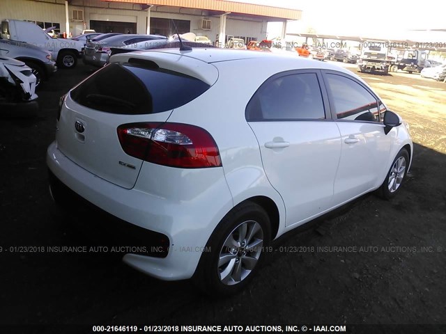 KNADN5A32G6645147 - 2016 KIA RIO EX/SX WHITE photo 4