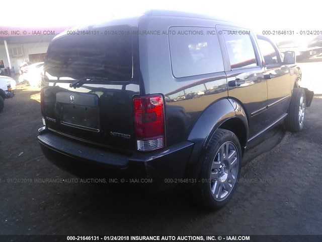 1D4PT4GK5BW607910 - 2011 DODGE NITRO HEAT BLACK photo 4