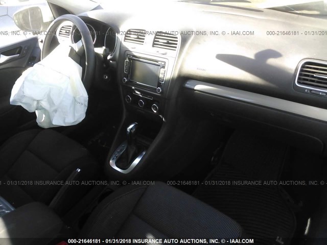 WVWBB7AJ1CW315037 - 2012 VOLKSWAGEN GOLF 白色 照片 5