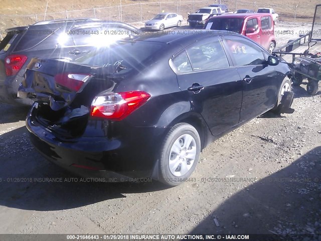 KNAFK4A69F5285742 - 2015 KIA FORTE LX BLACK photo 4