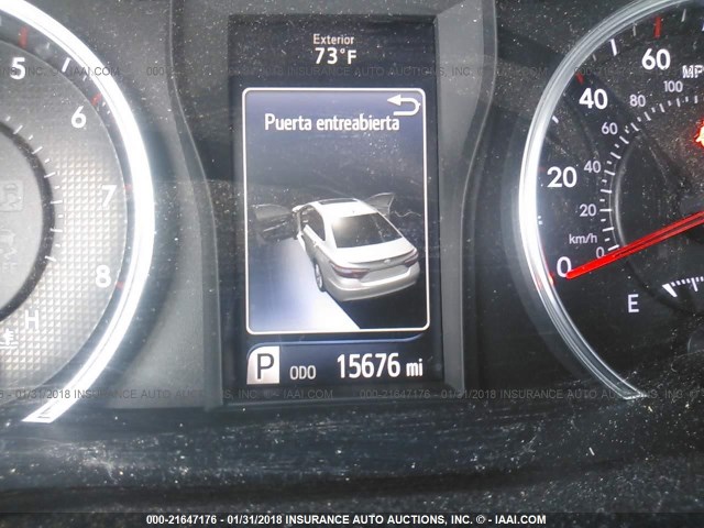 4T1BF1FK8GU162687 - 2016 TOYOTA CAMRY LE/XLE/SE/XSE Weiß Foto 7