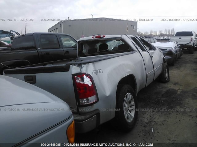 1GTR2VE39BZ394131 - 2011 GMC SIERRA K1500 SLE SILVER photo 4