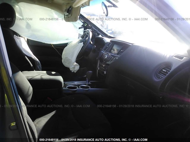 5N1AR2MN3DC632759 - 2013 NISSAN PATHFINDER S/SV/SL/PLATINUM 灰色 照片 5