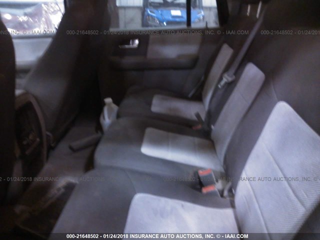 1FMPU16L34LA21743 - 2004 FORD EXPEDITION XLT 白色 照片 8