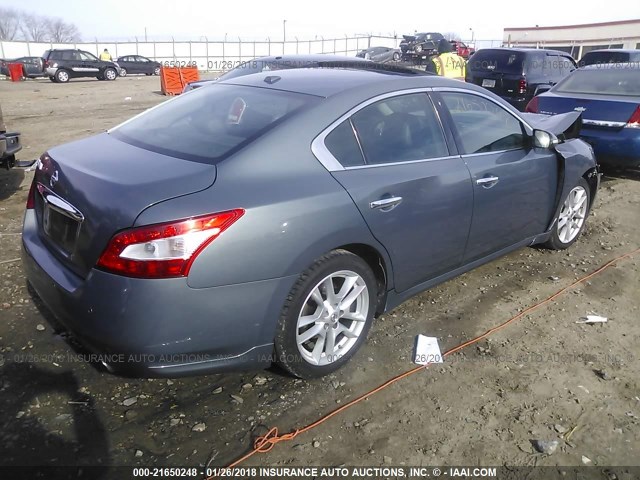 1N4AA5AP3AC807631 - 2010 NISSAN MAXIMA S/SV GRAY photo 4