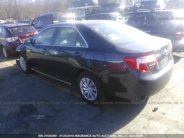 4T1BF1FK9CU104775 - 2012 TOYOTA CAMRY SE/LE/XLE 银色 照片 3