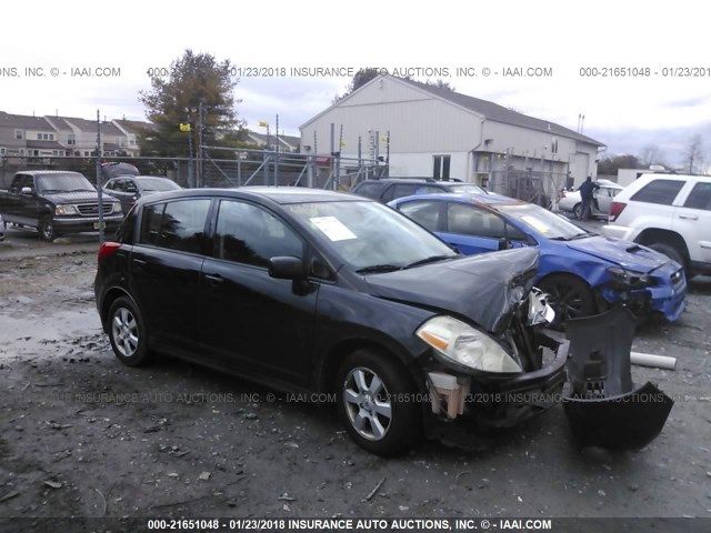 3N1BC13E99L373988 - 2009 NISSAN VERSA S/SL BLACK photo 1