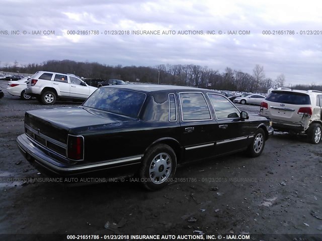 1LNLM82W3VY689571 - 1997 LINCOLN TOWN CAR SIGNATURE/TOURING BLACK photo 4