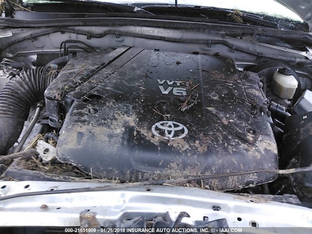 3TMLU42N28M013830 - 2008 TOYOTA TACOMA DOUBLE CAB ვერცხლისფერი ფოტო 10