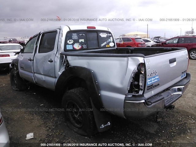 3TMLU42N28M013830 - 2008 TOYOTA TACOMA DOUBLE CAB ვერცხლისფერი ფოტო 3