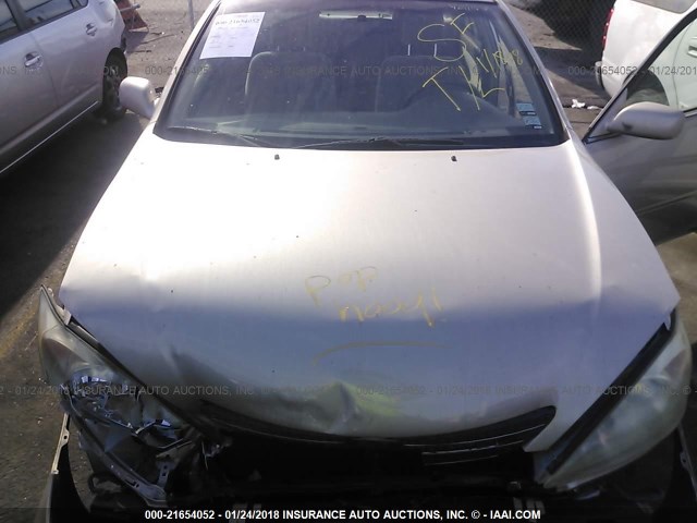4T1BE32K44U902929 - 2004 TOYOTA CAMRY LE/XLE/SE 金色 照片 10