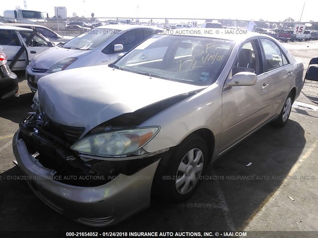 4T1BE32K44U902929 - 2004 TOYOTA CAMRY LE/XLE/SE 金色 照片 2