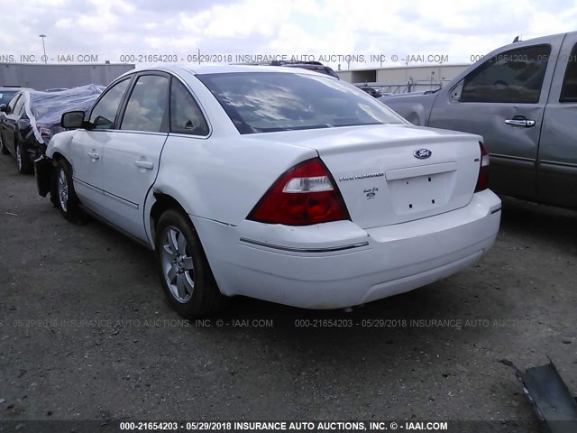 1FAFP24185G160619 - 2005 FORD FIVE HUNDRED SEL WHITE photo 3