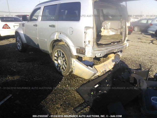 1D4PT4GK1BW601604 - 2011 DODGE NITRO HEAT GRAY photo 3